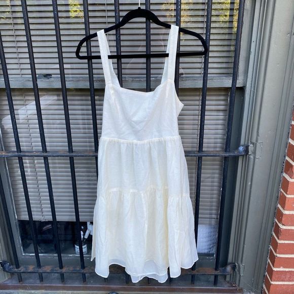 WAYF Tie Back Tiered Mini Dress in Cream Size Large, MSRP $138 - Picture 2 of 9